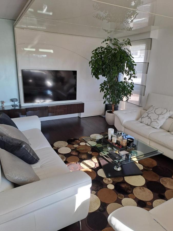 Parisian Sparkle Retreat Neuilly-sur-Seine Dış mekan fotoğraf